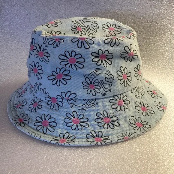 ⭐️HOST PICK!⭐️ NWOT - Keith Haring® Pop Art Blue Pink Daisy Packable Bucket Hat - Picture 11 of 14